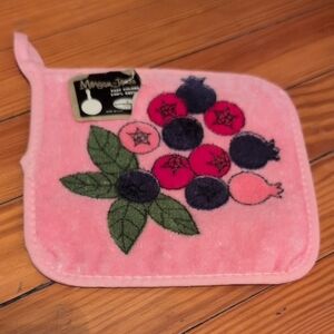 Vintage NOS Morgan Jones Pink Pot Holder with Fruit Berry Design
